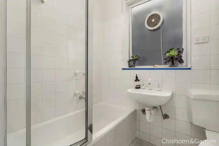 Fifth view of Homely apartment listing, 1/51 Ruskin Street, Elwood VIC 3184