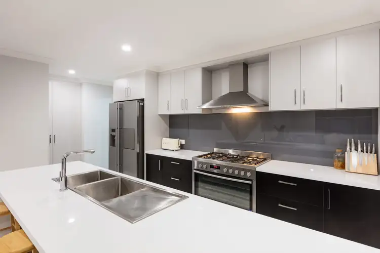 Fifth view of Homely house listing, 7 Casuarina Way, Buronga NSW 2739