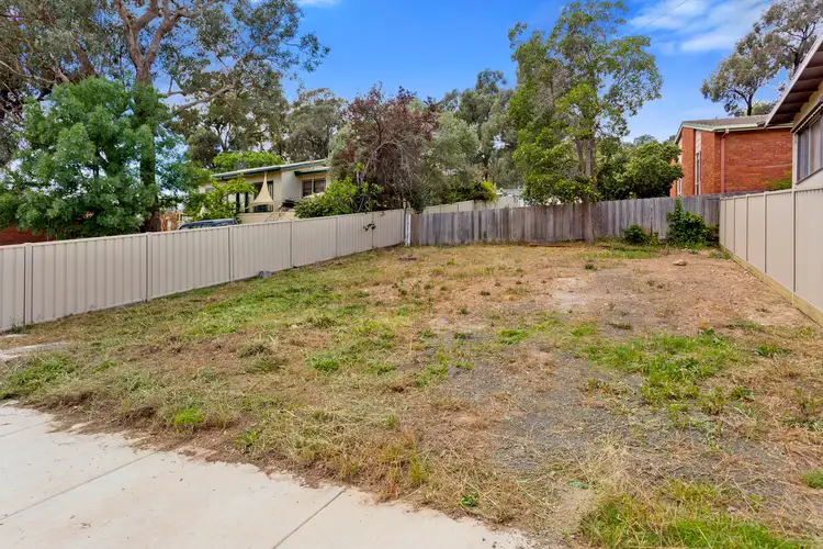 20 Leigh Avenue, Kennington VIC 3550