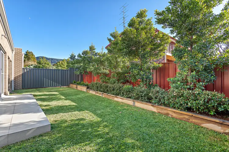 2/102 Balgownie Road, Balgownie NSW 2519