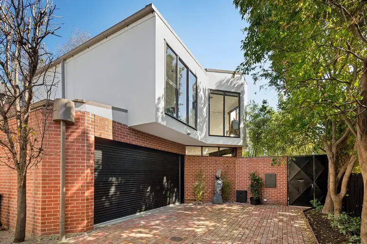 23 Burchett Lane, East Melbourne VIC 3002