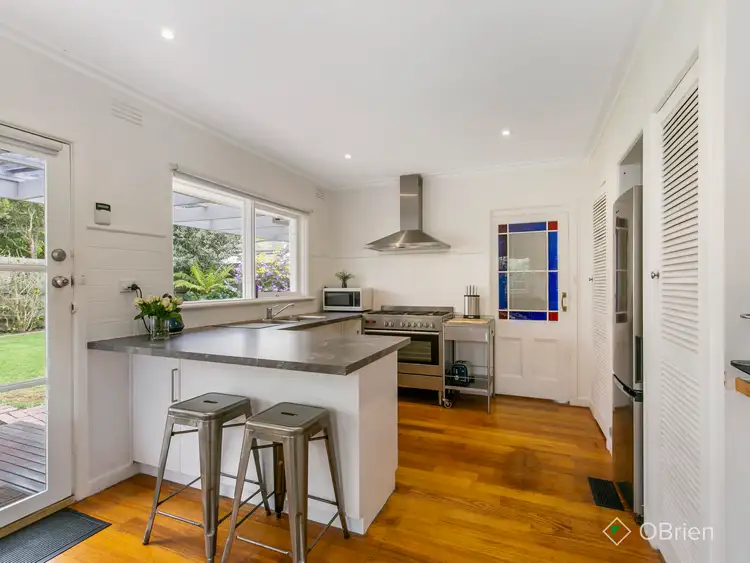 Fifth view of Homely house listing, 11 Regent Court, Frankston VIC 3199