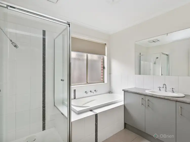 Fifth view of Homely house listing, 19 Evesham Street, Cranbourne North VIC 3977