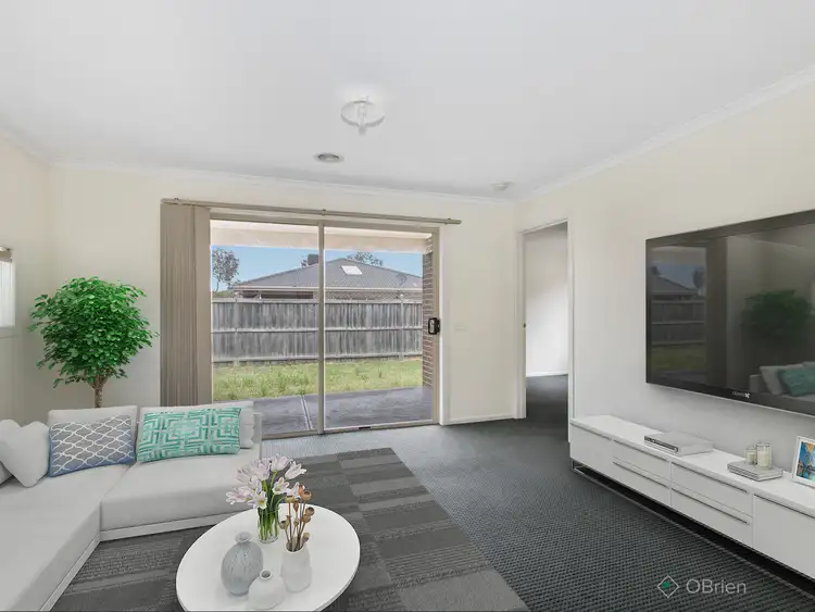 Sixth view of Homely house listing, 19 Evesham Street, Cranbourne North VIC 3977