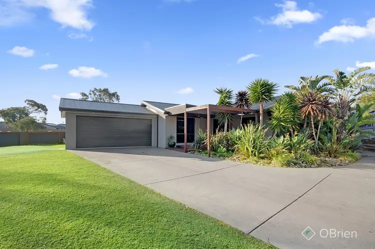 1 Brigantine Court, Patterson Lakes VIC 3197