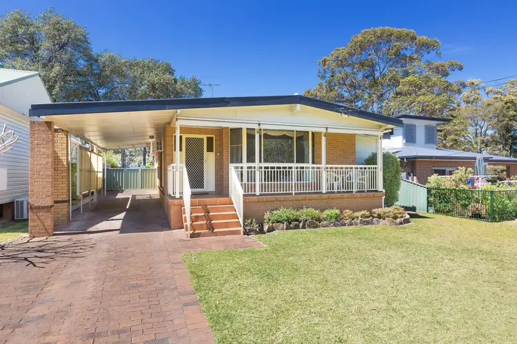 16 Wannyl Road, Kirrawee NSW 2232