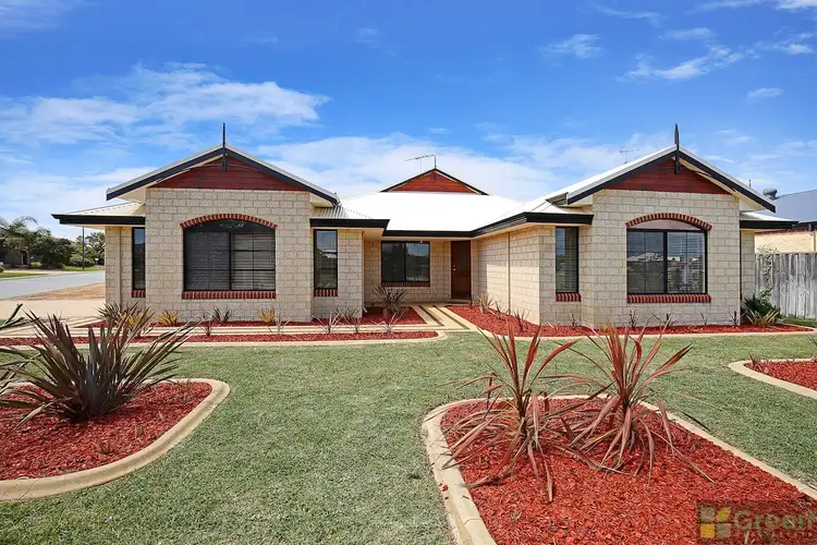 17 Quandong Parkway, Halls Head WA 6210
