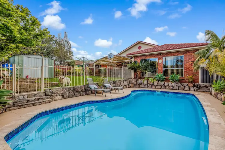 19 Edgeworth Avenue, Kanahooka NSW 2530