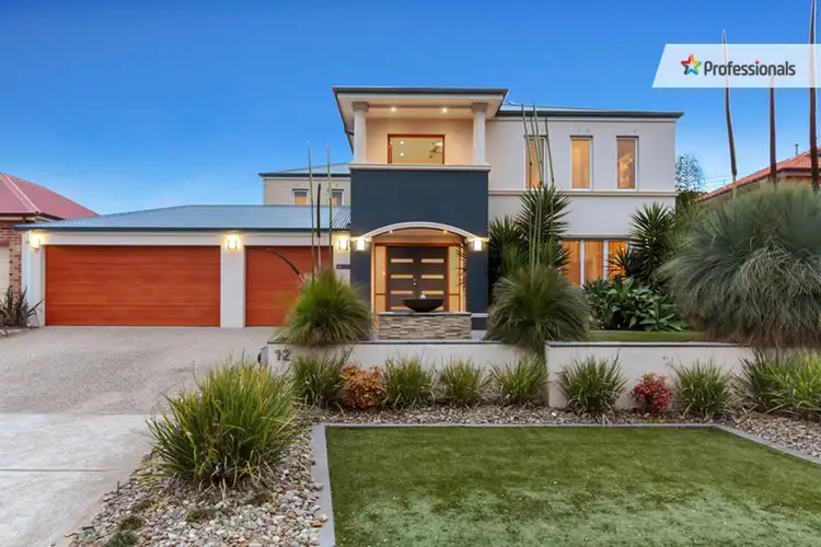 12 McPherson Place, Werribee VIC 3030