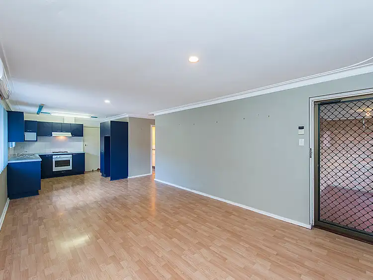 Sixth view of Homely semi-detached listing, 88 Arlunya Avenue, Cloverdale WA 6105