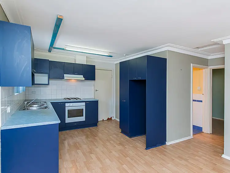 Seventh view of Homely semi-detached listing, 88 Arlunya Avenue, Cloverdale WA 6105