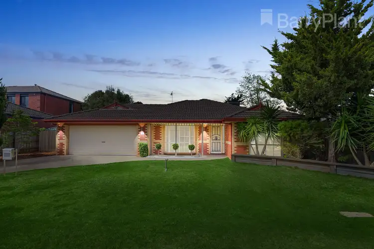 Fifth view of Homely house listing, 10 Kenmore Close, Hoppers Crossing VIC 3029