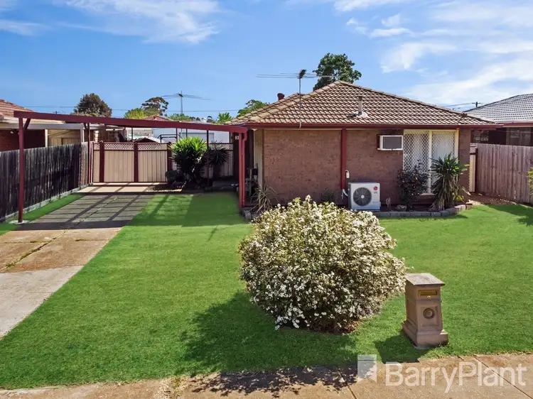3 Connel Drive, Melton South VIC 3338