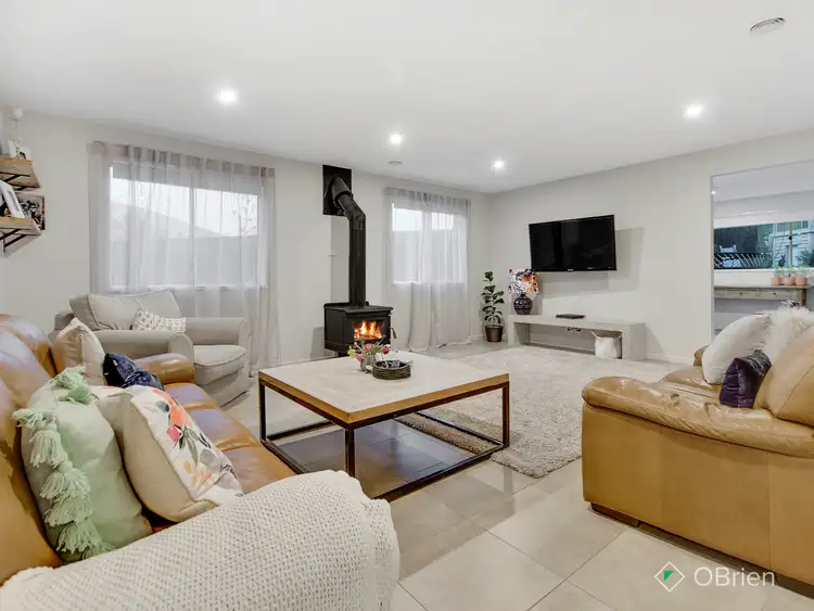 Fifth view of Homely house listing, 9 Cicala Court, Langwarrin VIC 3910