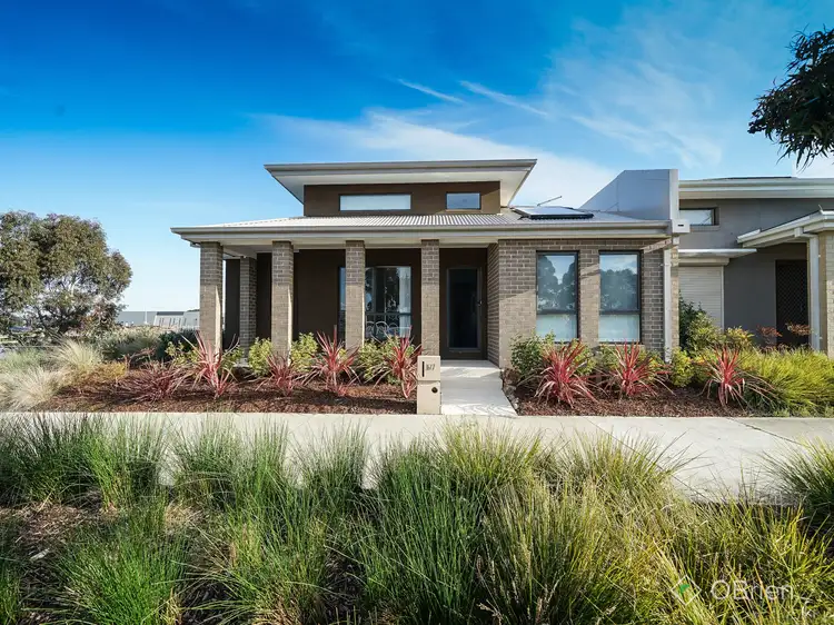 16/7 Cyan Crescent, Officer VIC 3809