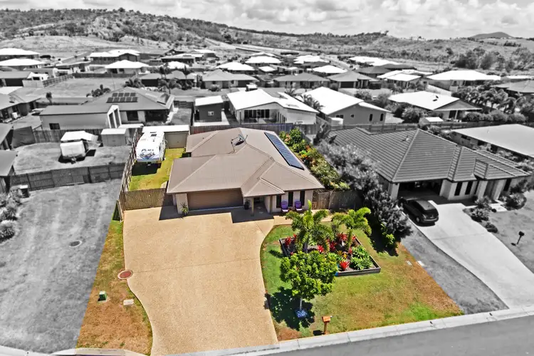 6 Seashell Court, Lammermoor QLD 4703