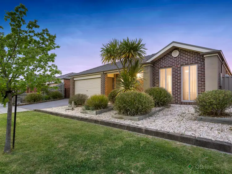 Main view of Homely house listing, 5 Lorikeet Court, Pakenham VIC 3810