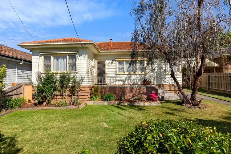 19 Dunn Street, Watsonia VIC 3087
