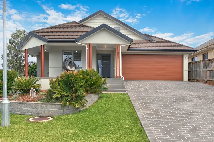1 Geary Place, Elderslie NSW 2570