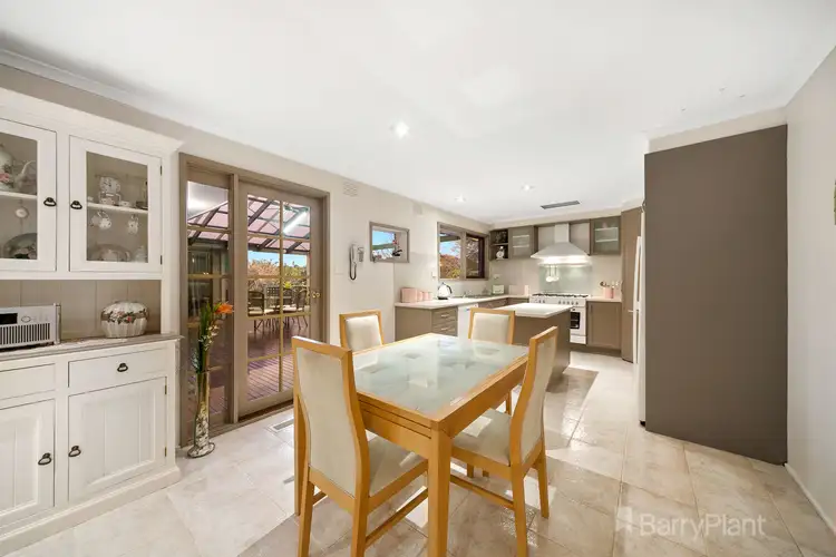 Second view of Homely house listing, 5 Mahon Crescent, Narre Warren VIC 3805