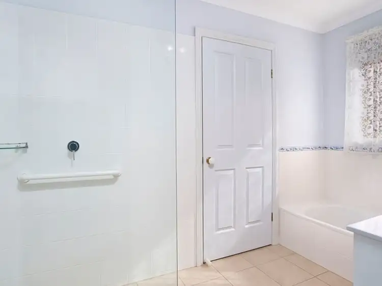 Fifth view of Homely house listing, 32 Ayrvale Avenue, Lake Gardens VIC 3355