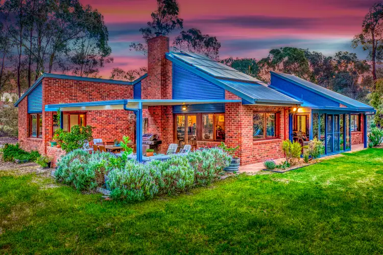 66 Bennett Road, Thurgoona NSW 2640