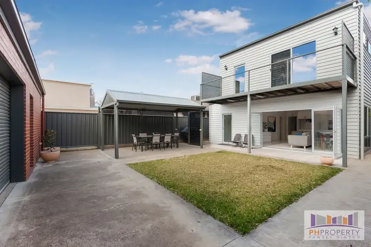 92 Hargreaves Street, Bendigo VIC 3550