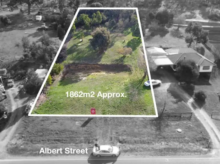32 Albert Street, Beaufort VIC 3373