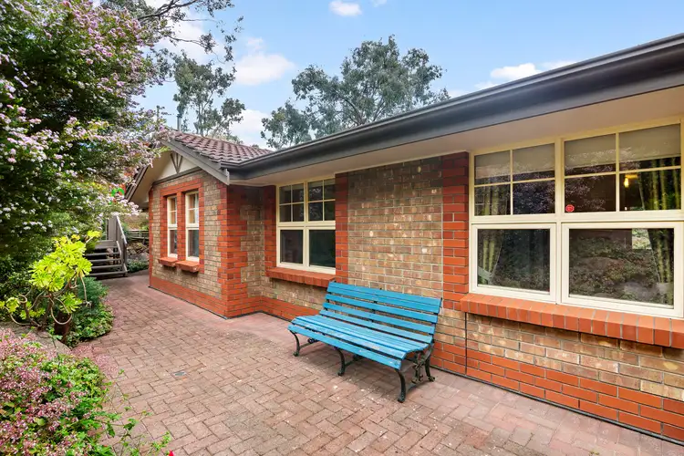 18 Deepdene Avenue, Bellevue Heights SA 5050