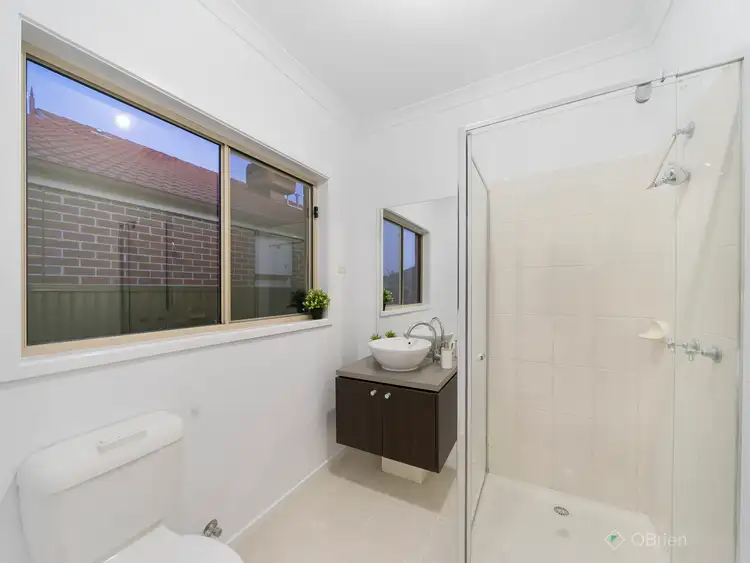 Fifth view of Homely house listing, 14 Fairchild Place, Pakenham VIC 3810