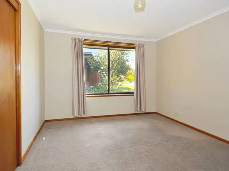 Sixth view of Homely unit listing, 4/3 Rinford Street, Maryborough VIC 3465