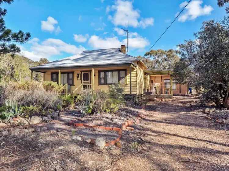 34 Flagstaff Lane (flagstaff), Maryborough VIC 3465