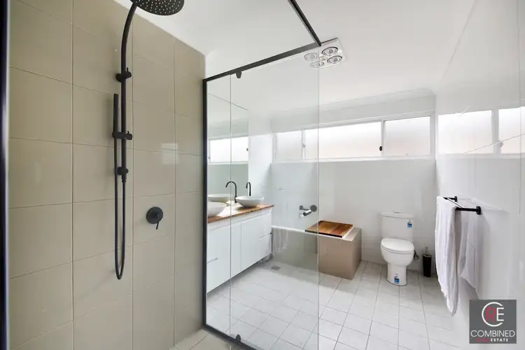 Fifth view of Homely house listing, 7 West Place, Camden South NSW 2570