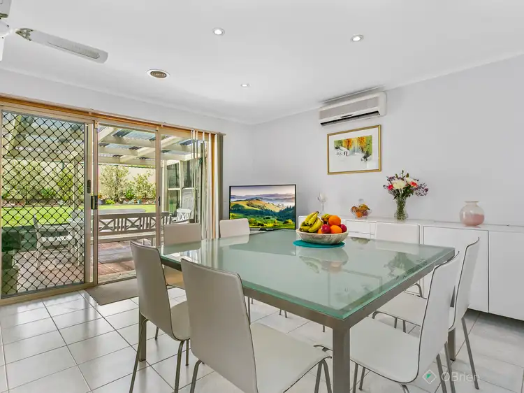 Fourth view of Homely house listing, 2 Estella Court, Narre Warren VIC 3805