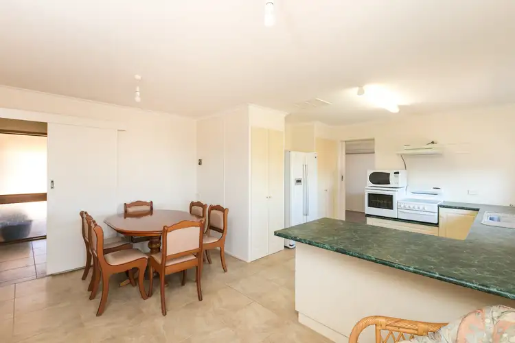 Sixth view of Homely house listing, 2113 Kulkyne Way, Iraak VIC 3494