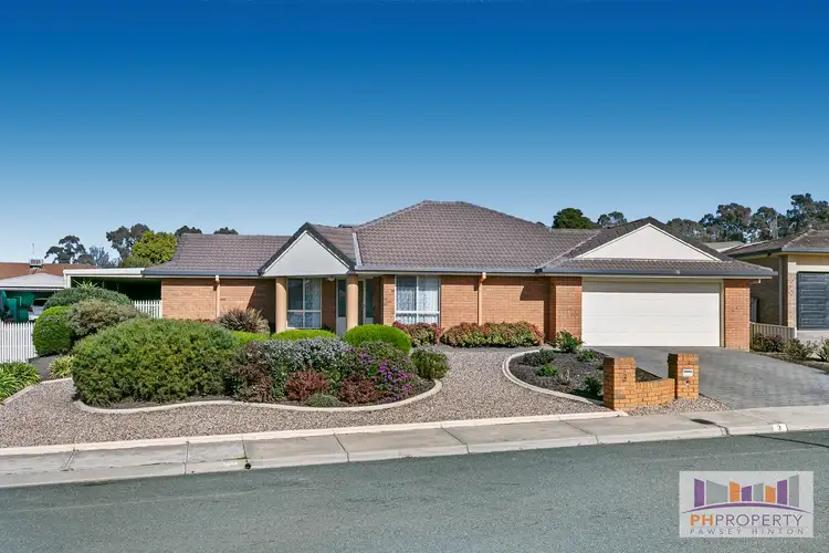 3 Miller Court, Eaglehawk VIC 3556