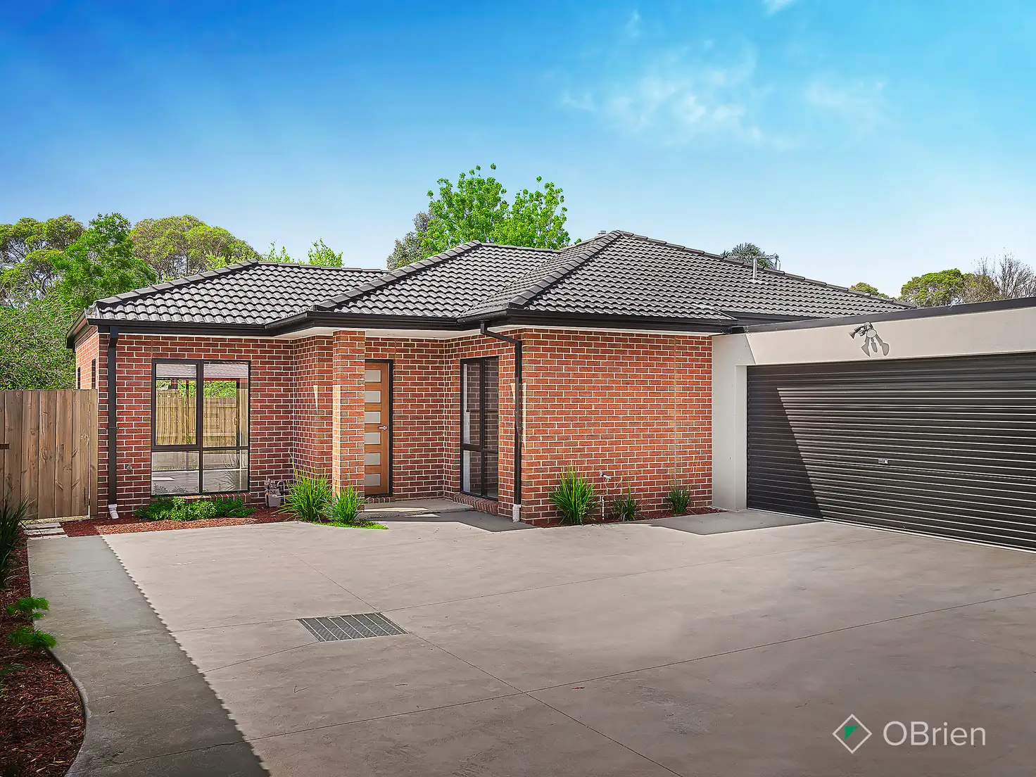 Main view of Homely unit listing, 37A Maculata Drive, Cranbourne West VIC 3977