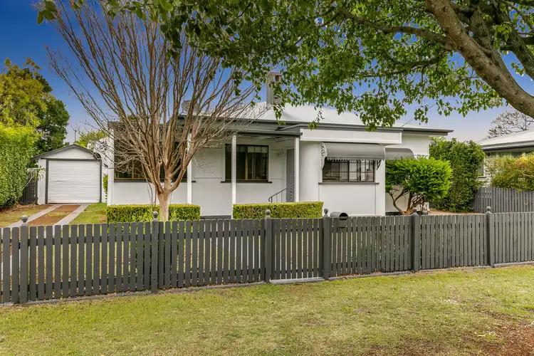 20 Henderson Street, Newtown QLD 4350