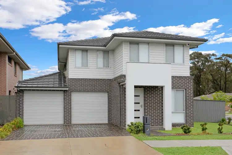 9 Tucker Street, Ropes Crossing NSW 2760