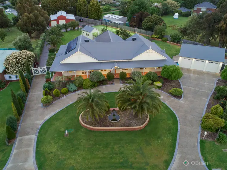 14-16 Laramie Road, Narre Warren South VIC 3805