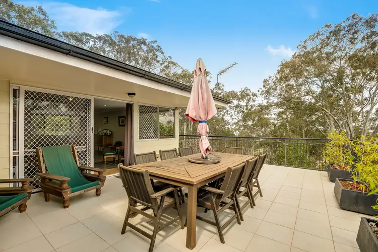 8 Panorama Crescent, Prince Henry Heights QLD 4350