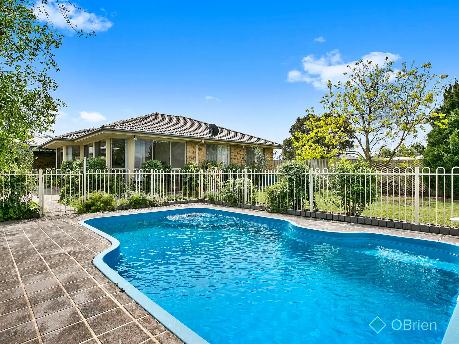 Main view of Homely house listing, 8 Emarald Close, Mornington VIC 3931