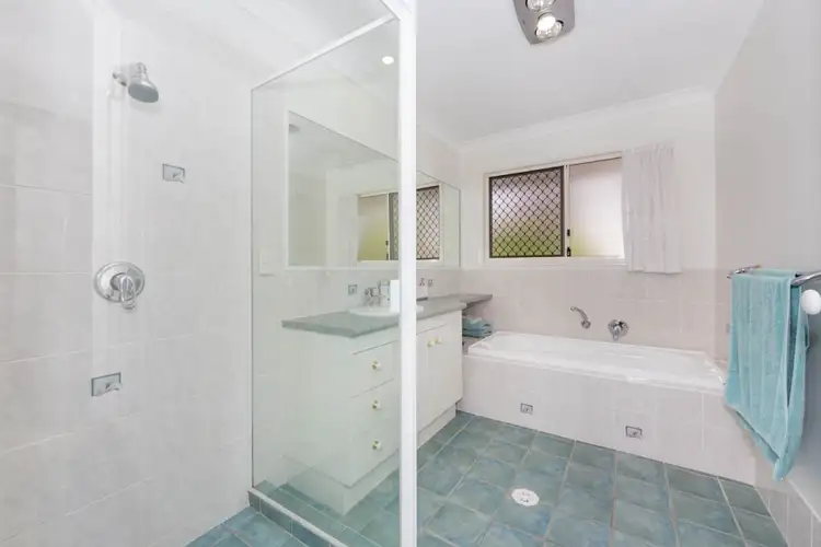 Sixth view of Homely house listing, 1 Lahey Close, Wynnum QLD 4178