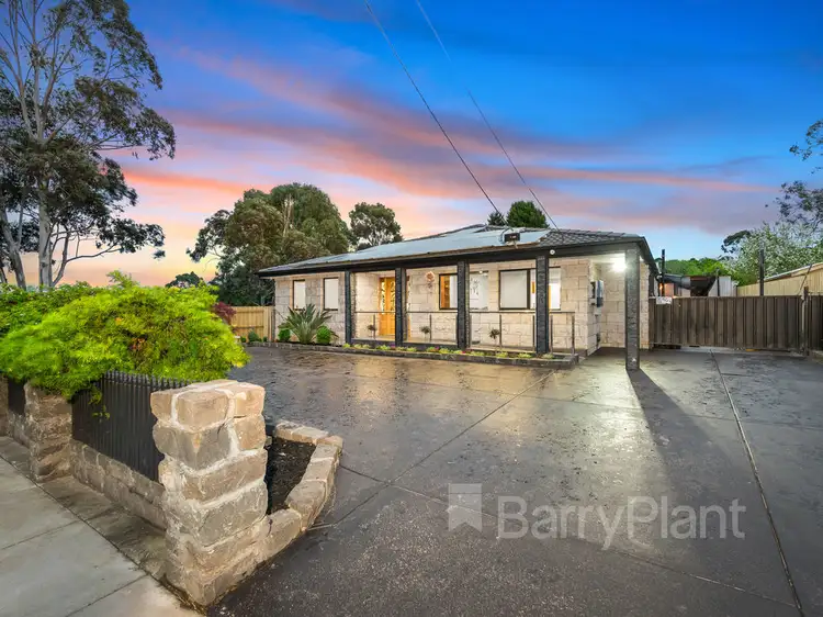 22 Suffolk Street, Wantirna South VIC 3152