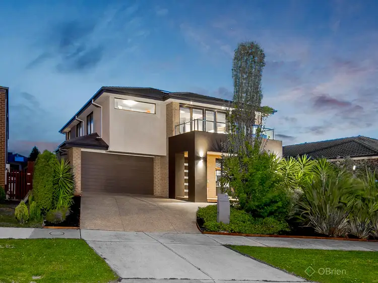 71 Green Gully Road, Clyde VIC 3978