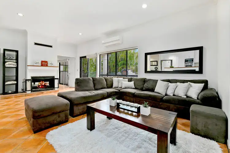 56 Ontario Crescent, Parkinson QLD 4115