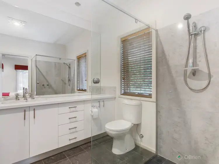 Sixth view of Homely house listing, 5 Viewgrand Drive, Berwick VIC 3806