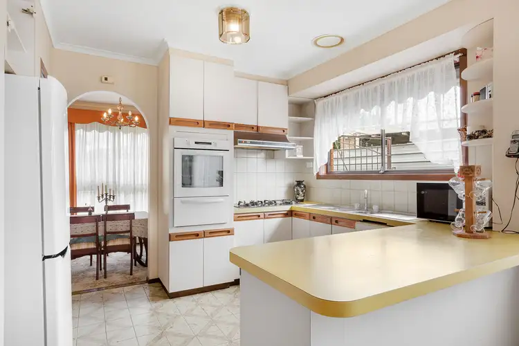 Sixth view of Homely house listing, 3 Benz Court, Keilor Downs VIC 3038
