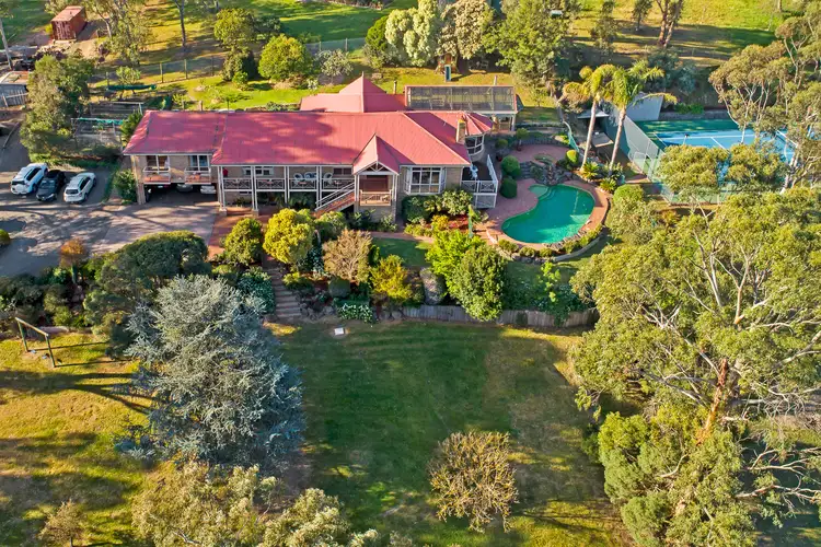 73 Bishop Avenue, Diamond Creek VIC 3089