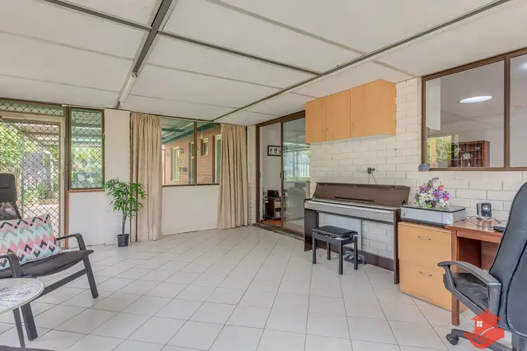 Sixth view of Homely house listing, 6 Deakin Court, Kelmscott WA 6111
